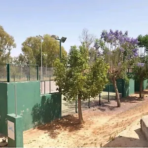 Con Piscina Y Parking En Sevilla La Algaba